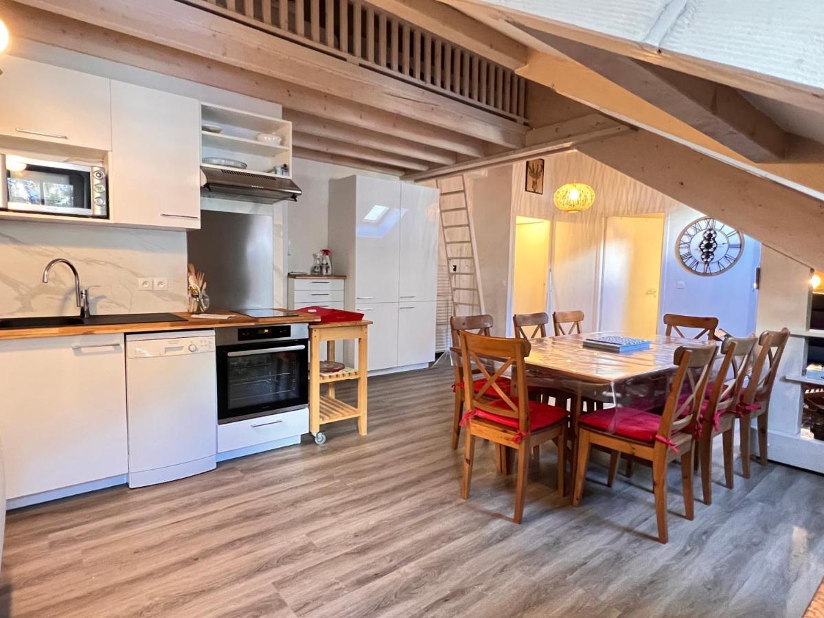 Place De La Mairie T2 Type Loft 70M2 Terrasse 35M2 Cauterets Eksteriør bilde